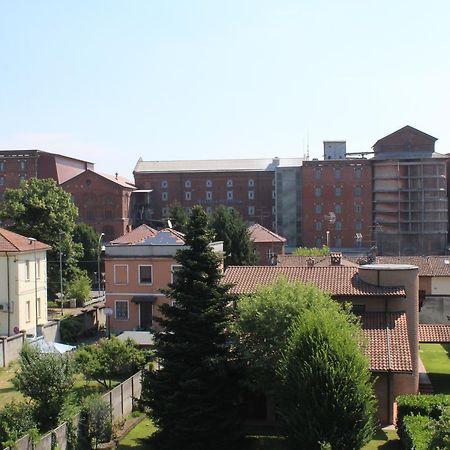 Hotel Certosa Чертоза-ди-Павия Экстерьер фото